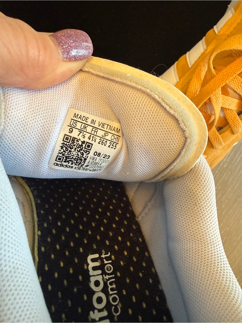 adidas Suede Low-Top Sneakers in Mustard - Picture 5 of 8
